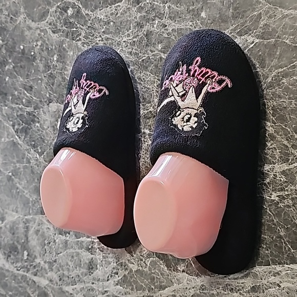 BETTY BOOP Slippers - Picture 3 of 5